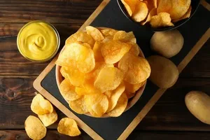 تصویر 2 از چیپس سیب‌ زمینی + خوش‌ طعم با کیفیت عالی